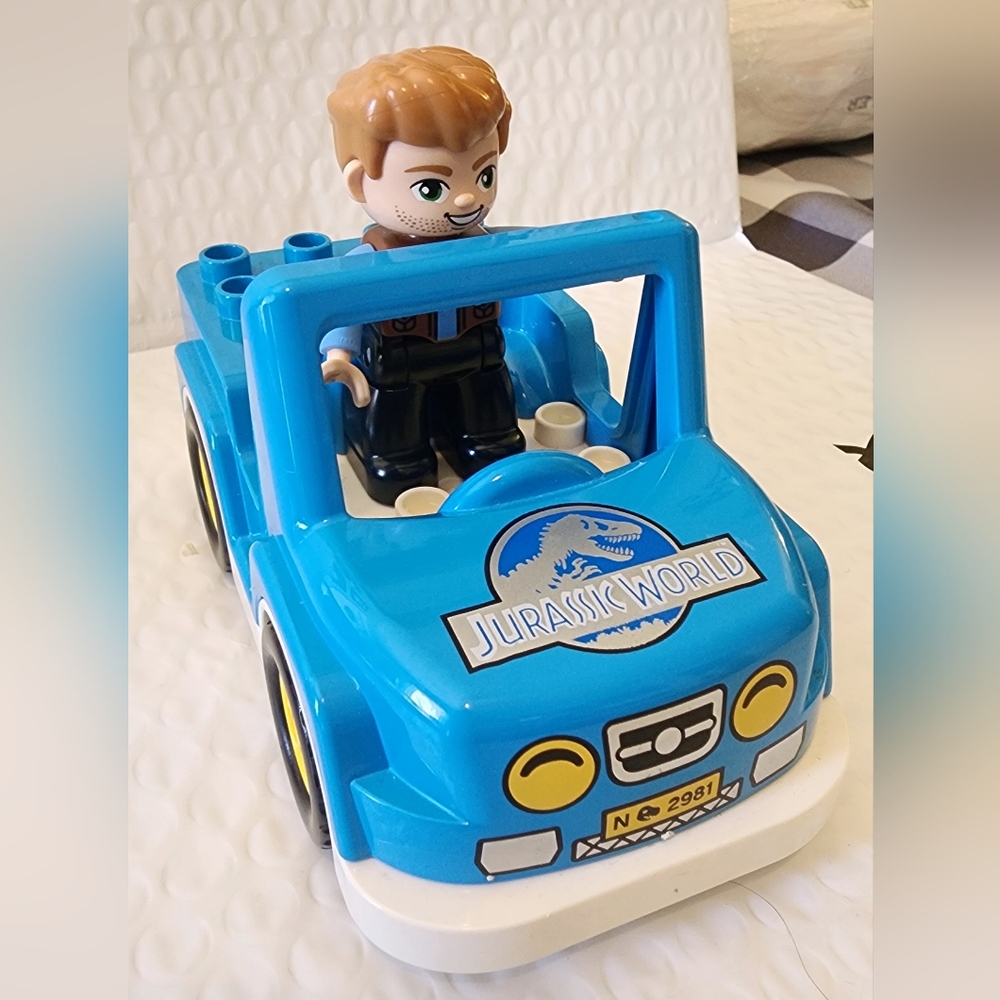 Lego Duplo Jurassic World Owen & Jeep guc